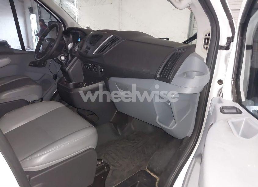 Photo 5 of 2015 Ford Transit-150 XL (VIN 1FMZK1ZM3FKA41096)