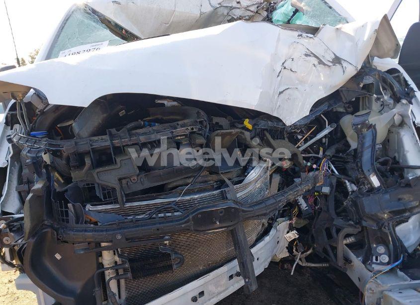 Photo 10 of 2019 Ford Transit-150 XL (VIN 1FMZK1ZM4KKB17368)