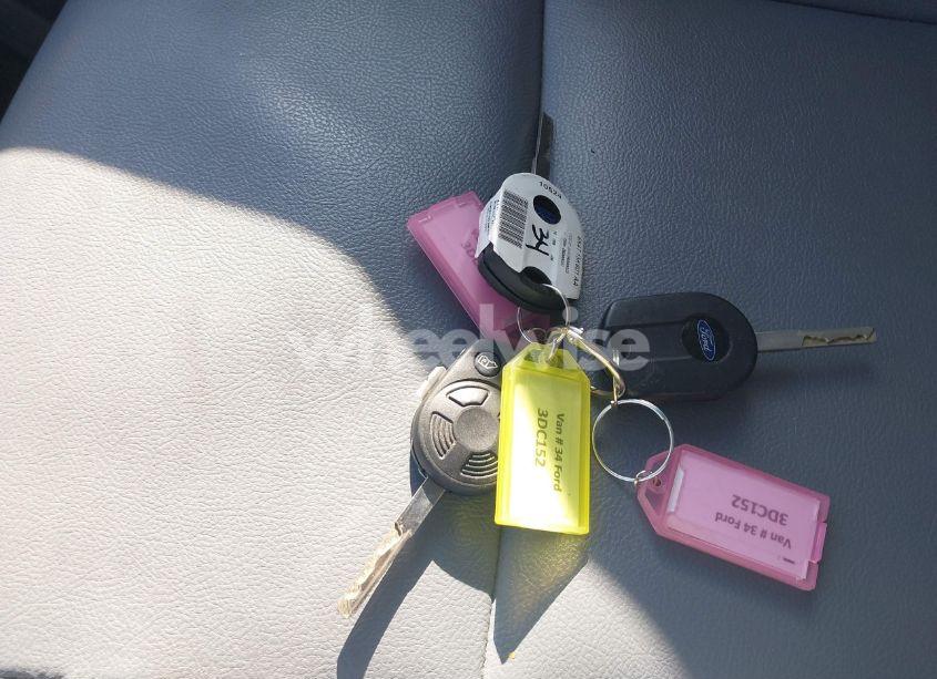 Photo 11 of 2016 Ford Transit-150 XL (VIN 1FMZK1ZM7GKA95759)