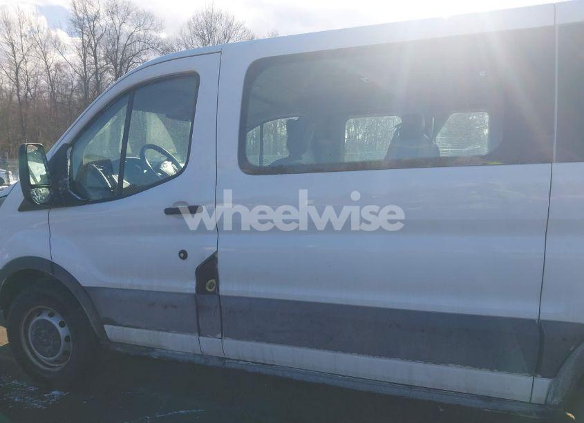 Photo 14 of 2016 Ford Transit-150 XL (VIN 1FMZK1ZM7GKA95759)