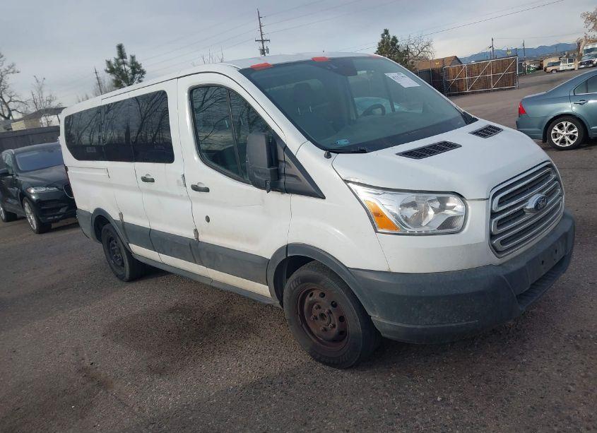 2015 Ford Transit-150 XLT (VIN 1FMZK1ZMXFKB27604) main photo