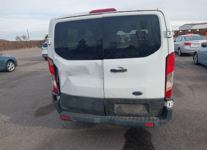 Photo 16 of 2015 Ford Transit-150 XLT (VIN 1FMZK1ZMXFKB27604)