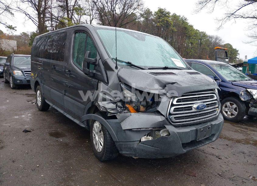 2017 Ford Transit-150 XLT (VIN 1FMZK1ZMXHKA09958) main photo
