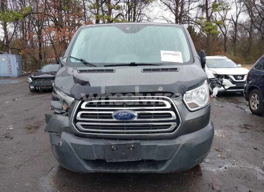 Photo 12 of 2017 Ford Transit-150 XLT (VIN 1FMZK1ZMXHKA09958)