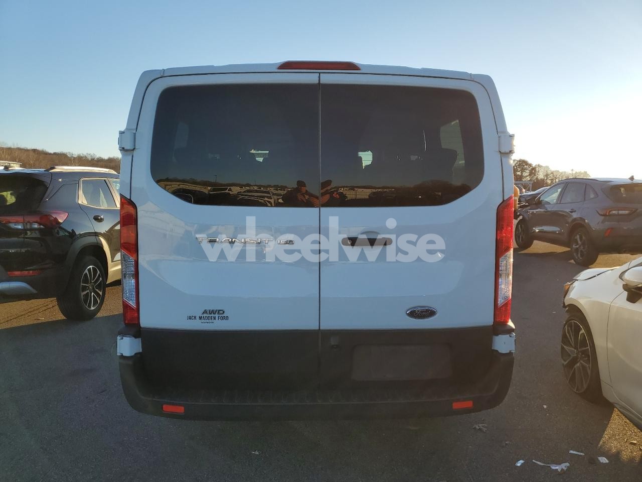 Photo 6 of 2020 FORD TRANSIT T-150 UTILITY / SERVICE VAN (VIN 1FMZK2Y80LKA15626)