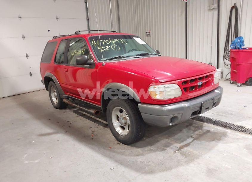 1999 Ford Explorer SPORT (VIN 1FMZU24E5XUA31272) main photo