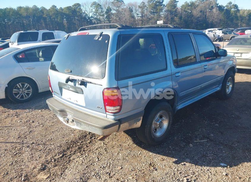 Photo 4 of 1998 Ford Explorer EDDIE BAUER/LIMITED/XL/XLT (VIN 1FMZU32E8WZA06165)