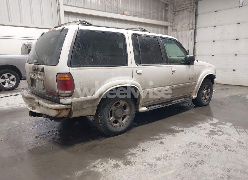 Photo 4 of 1999 Ford Explorer EDDIE BAUER/LIMITED EDITION/XLT (VIN 1FMZU32P3XZA27511)