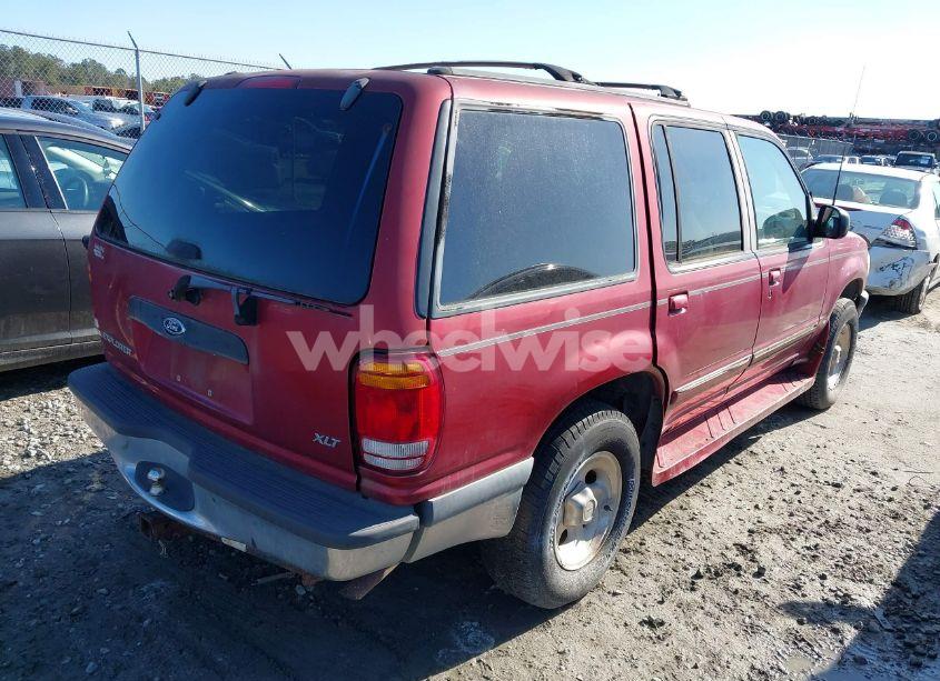 Photo 4 of 1998 Ford Explorer N/A (VIN 1FMZU34X2WZA20335)