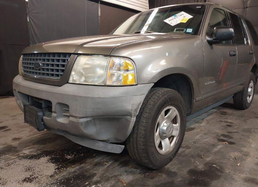 Photo 18 of 2002 Ford Explorer XLS (VIN 1FMZU62E12ZA65103)