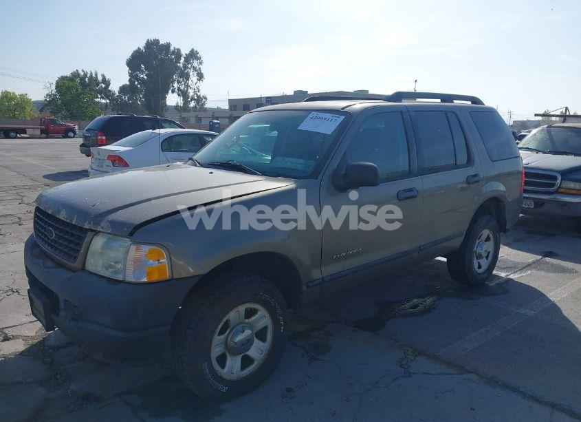 Photo 6 of 2005 Ford Explorer XLS/XLS SPORT (VIN 1FMZU62E25ZA69892)