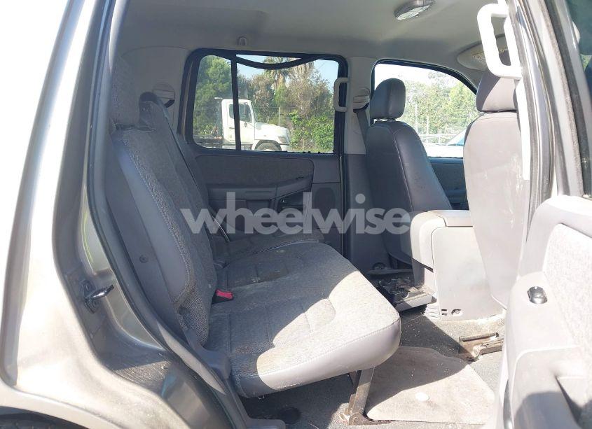 Photo 8 of 2005 Ford Explorer XLS/XLS SPORT (VIN 1FMZU62E25ZA69892)
