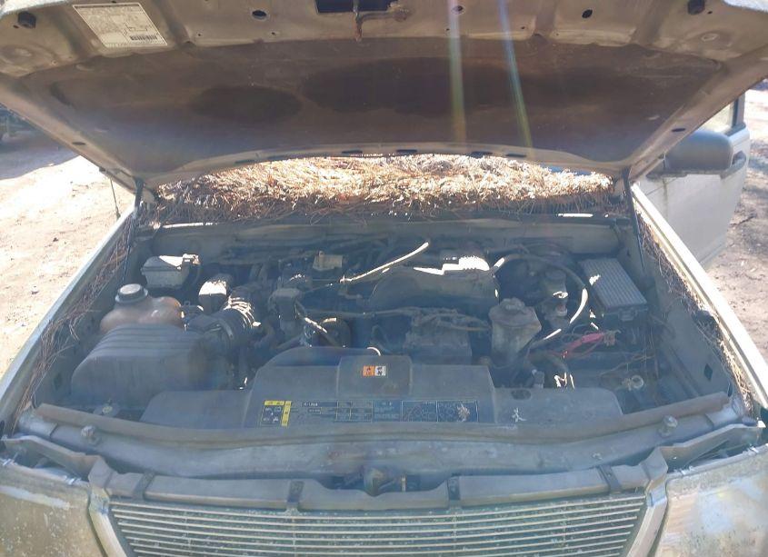 Photo 10 of 2002 Ford Explorer XLS (VIN 1FMZU62E42UA38782)