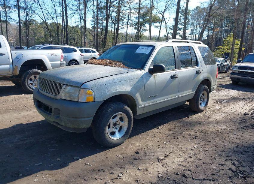 Photo 2 of 2002 Ford Explorer XLS (VIN 1FMZU62E42UA38782)