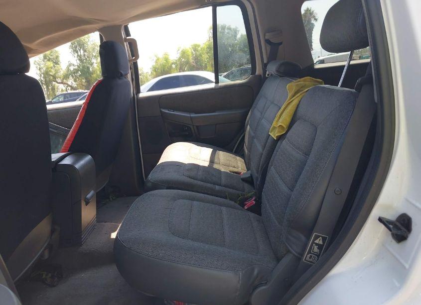 Photo 8 of 2002 Ford Explorer XLS (VIN 1FMZU62E42ZC16810)