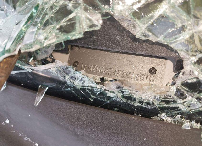 Photo 9 of 2002 Ford Explorer XLS (VIN 1FMZU62E42ZC16810)