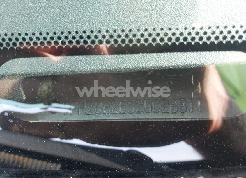 Photo 9 of 2002 Ford Explorer XLS (VIN 1FMZU62E52UC26811)