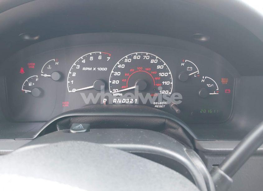 Photo 7 of 2002 Ford Explorer XLS (VIN 1FMZU62E52UC41583)