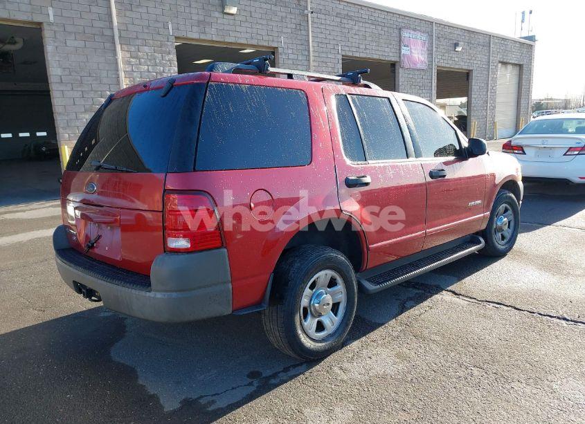 Photo 4 of 2002 Ford Explorer XLS (VIN 1FMZU62E62UC44749)