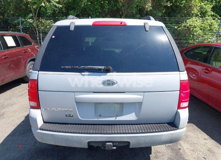 Photo 16 of 2002 Ford Explorer XLS (VIN 1FMZU62E92UA29933)