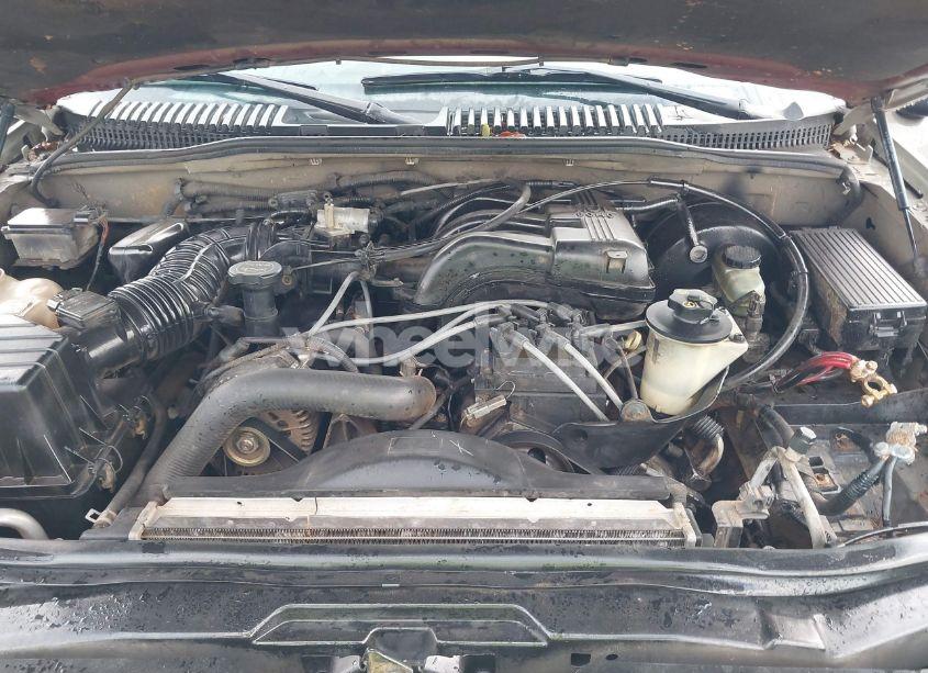 Photo 10 of 2003 Ford Explorer XLS (VIN 1FMZU62K03UB92798)