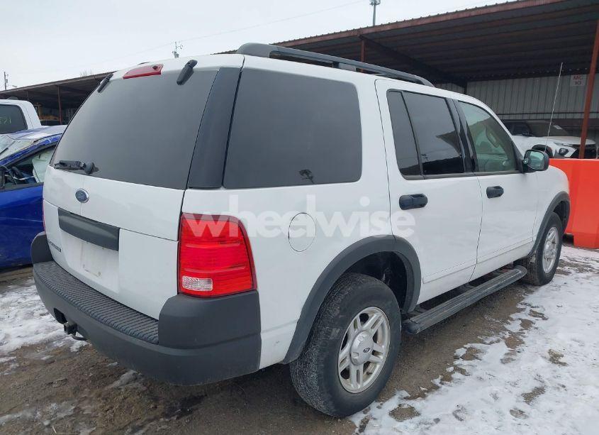 Photo 4 of 2003 Ford Explorer XLS (VIN 1FMZU62K03UC21121)
