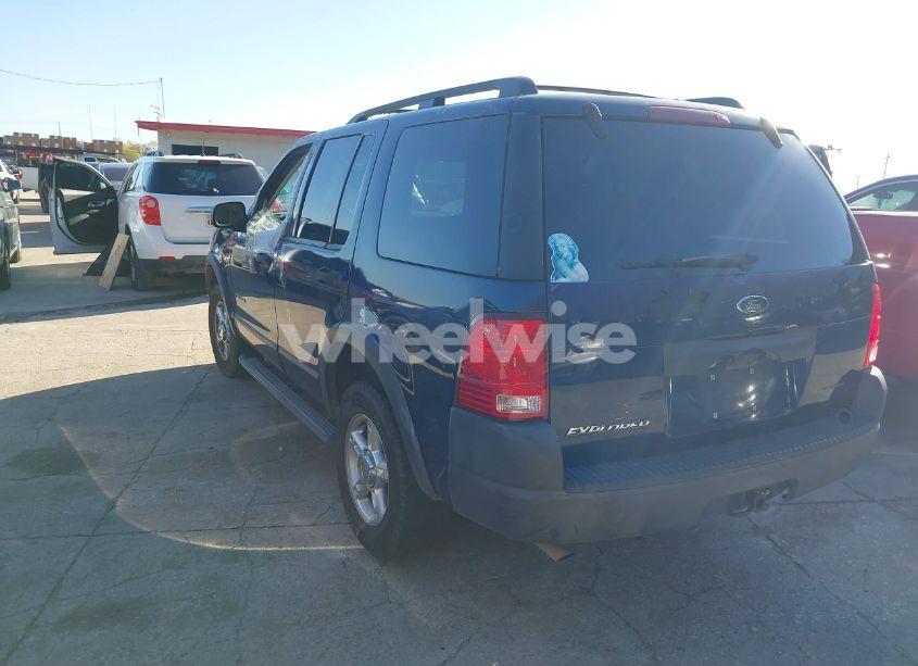 Photo 3 of 2004 Ford Explorer XLS (VIN 1FMZU62K14ZA54224)