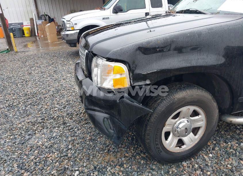 Photo 12 of 2005 Ford Explorer XLS/XLS SPORT (VIN 1FMZU62K25UB53441)