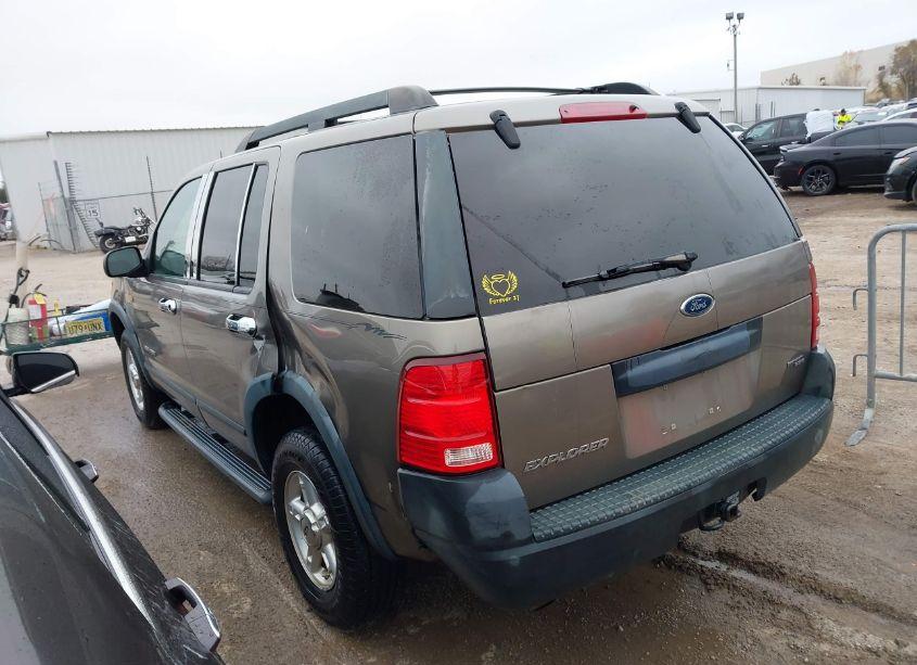 Photo 3 of 2005 Ford Explorer XLS/XLS SPORT (VIN 1FMZU62K25ZA23758)