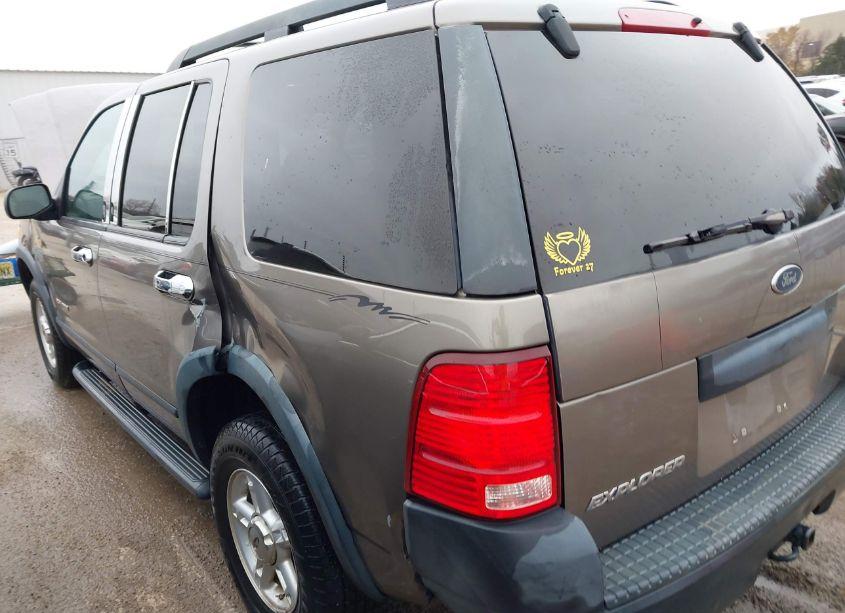 Photo 6 of 2005 Ford Explorer XLS/XLS SPORT (VIN 1FMZU62K25ZA23758)