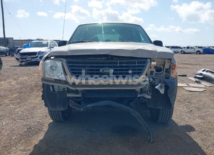 Photo 13 of 2004 Ford Explorer XLS (VIN 1FMZU62K44ZB28882)