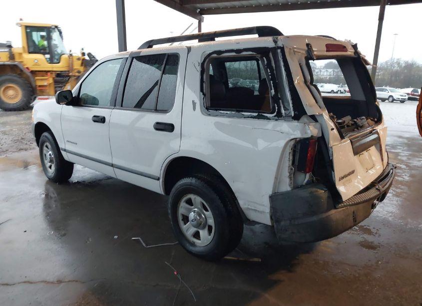 Photo 3 of 2005 Ford Explorer XLS/XLS SPORT (VIN 1FMZU62K45UA34421)