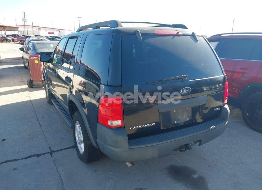 Photo 3 of 2005 Ford Explorer XLS/XLS SPORT (VIN 1FMZU62K45ZA46071)
