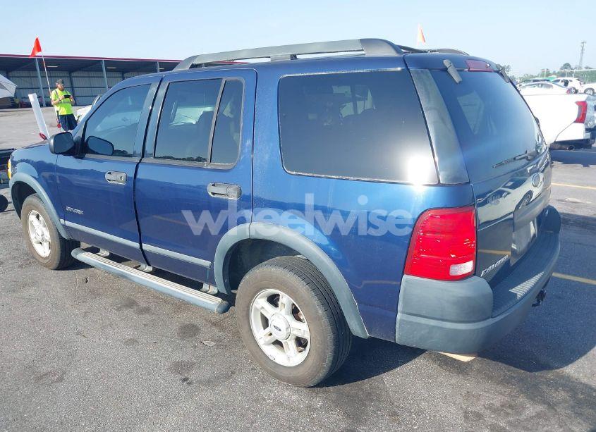 Photo 3 of 2005 Ford Explorer XLS/XLS SPORT (VIN 1FMZU62K55UB30400)