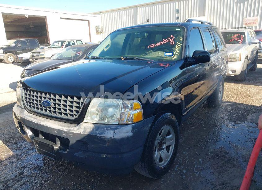 Photo 2 of 2003 Ford Explorer XLS (VIN 1FMZU62K63ZB49361)