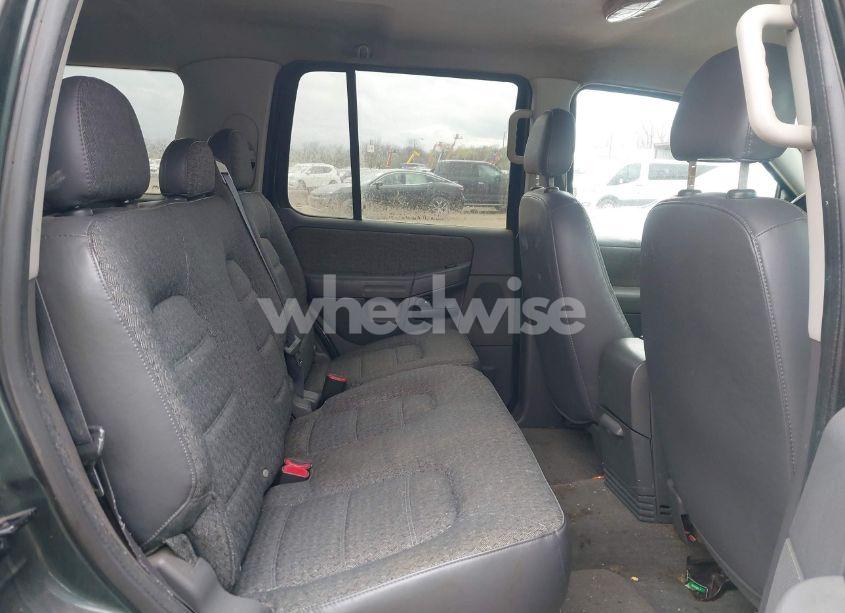 Photo 8 of 2003 Ford Explorer XLS (VIN 1FMZU62K73UC55170)