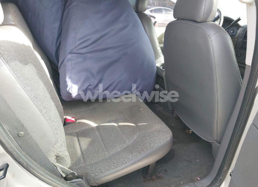 Photo 8 of 2005 Ford Explorer XLS/XLS SPORT (VIN 1FMZU62K75UA46403)