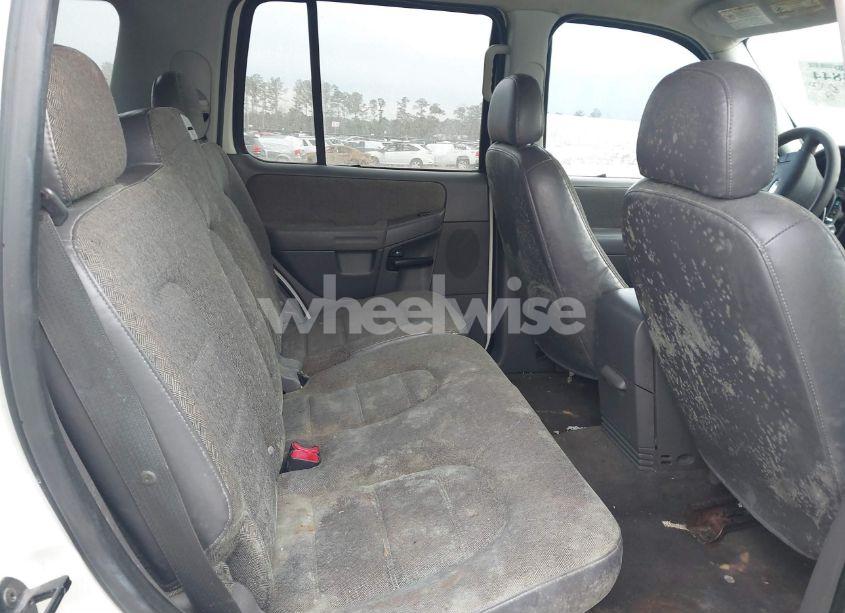 Photo 8 of 2005 Ford Explorer XLS/XLS SPORT (VIN 1FMZU62K75UB53046)