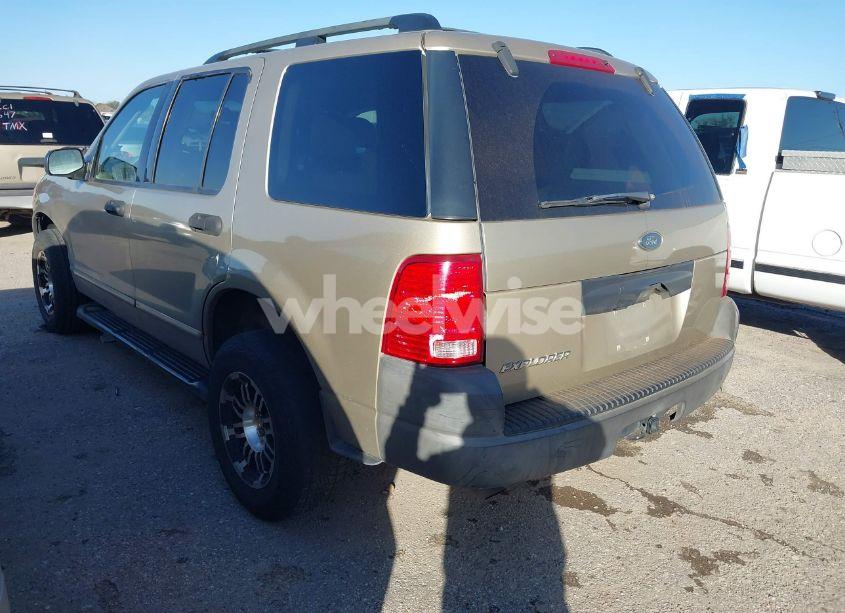 Photo 3 of 2003 Ford Explorer XLS (VIN 1FMZU62K83ZB24462)