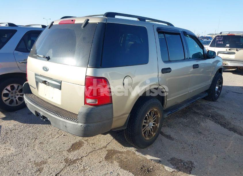 Photo 4 of 2003 Ford Explorer XLS (VIN 1FMZU62K83ZB24462)