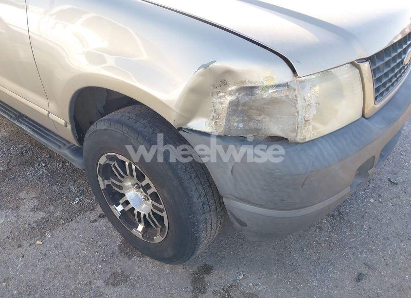 Photo 6 of 2003 Ford Explorer XLS (VIN 1FMZU62K83ZB24462)