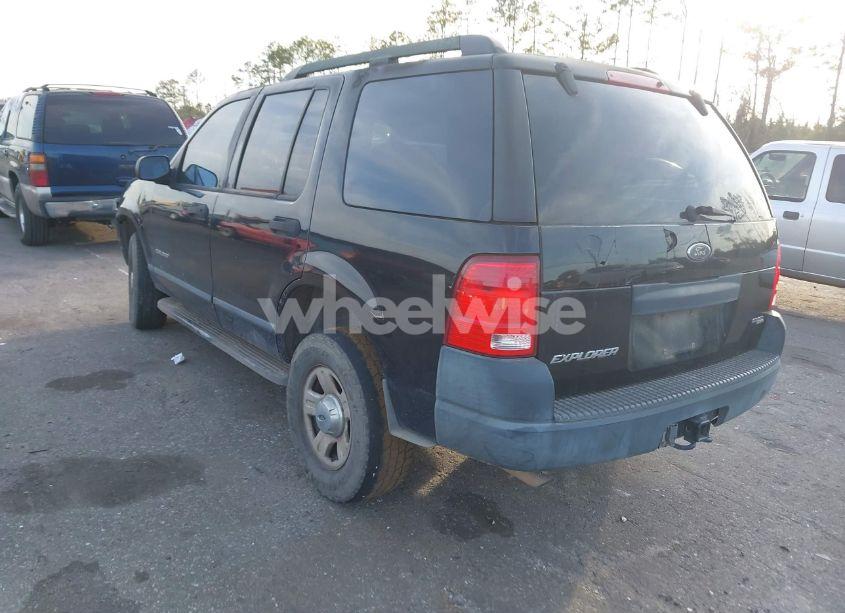 Photo 3 of 2005 Ford Explorer XLS/XLS SPORT (VIN 1FMZU62K85UB24493)