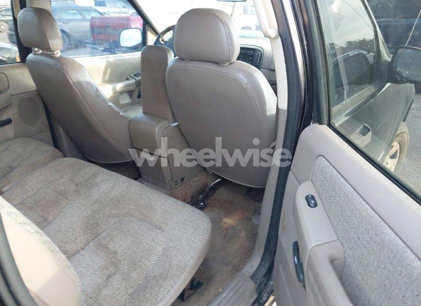 Photo 8 of 2005 Ford Explorer XLS/XLS SPORT (VIN 1FMZU62K85UB24493)