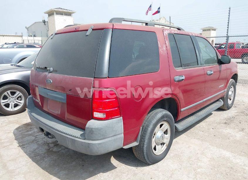 Photo 4 of 2004 Ford Explorer XLS (VIN 1FMZU62KX4ZB03811)