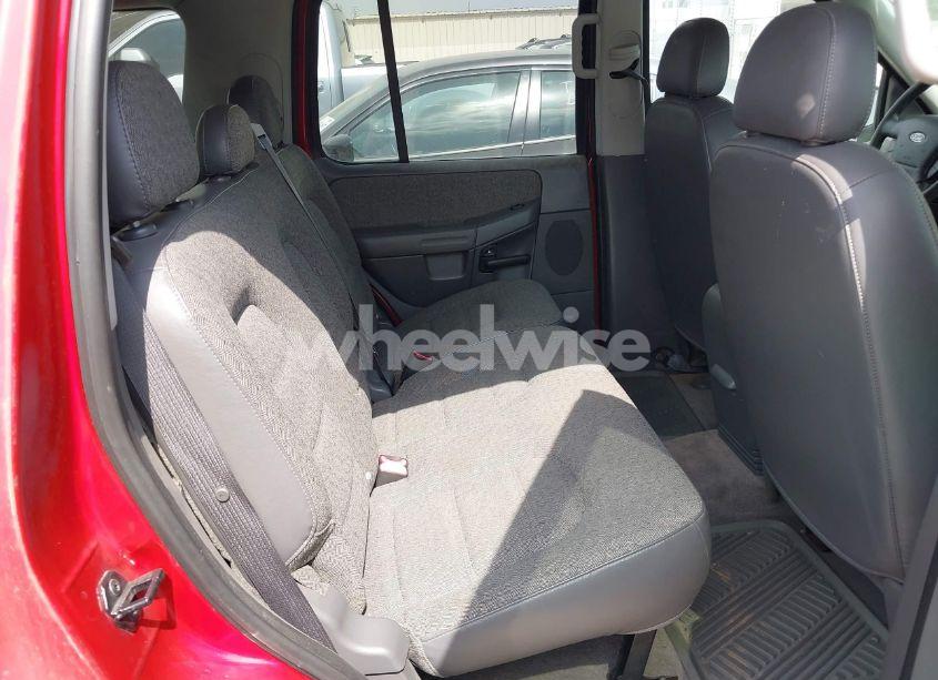 Photo 8 of 2004 Ford Explorer XLS (VIN 1FMZU62KX4ZB03811)