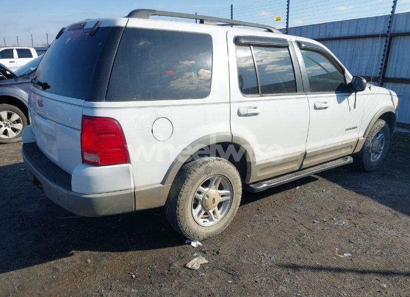 Photo 4 of 2002 Ford Explorer XLT (VIN 1FMZU63E22ZB91484)