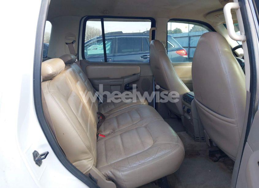 Photo 8 of 2002 Ford Explorer XLT (VIN 1FMZU63E22ZB91484)