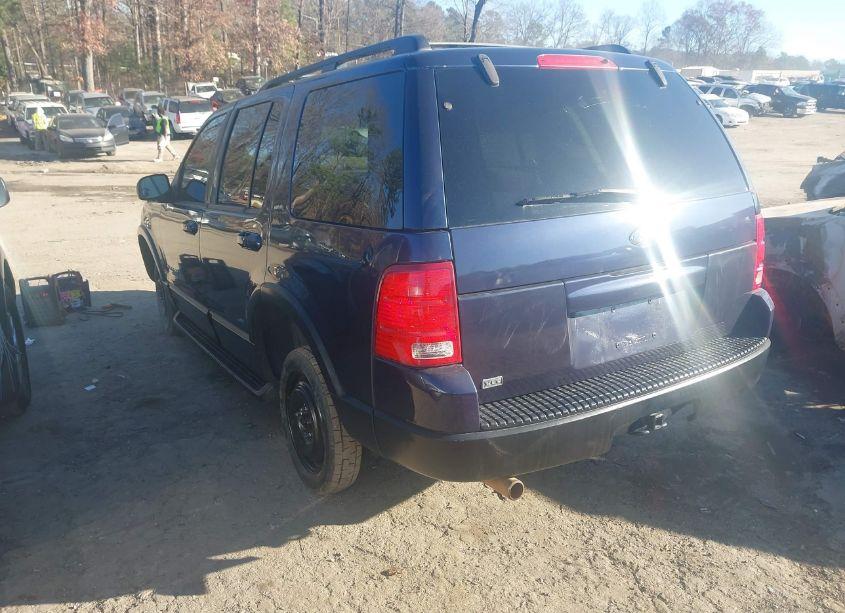 Photo 3 of 2002 Ford Explorer XLT (VIN 1FMZU63E32UB81897)