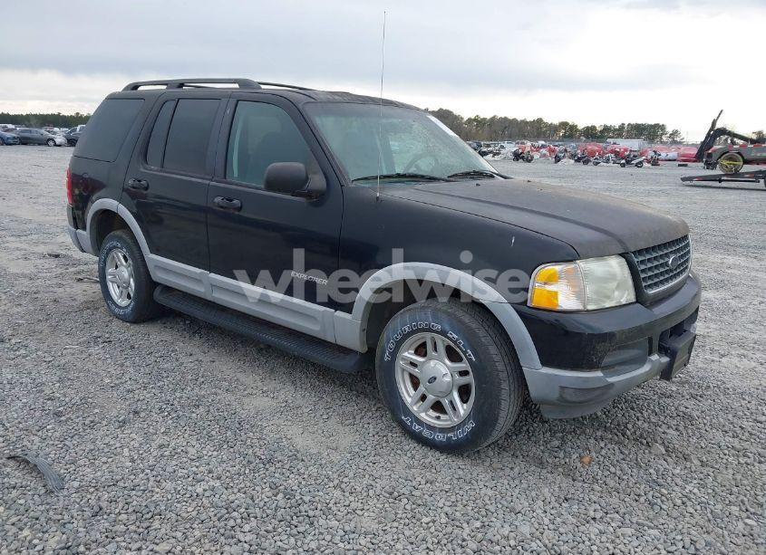 2002 Ford Explorer XLT (VIN 1FMZU63E42UB51372) main photo