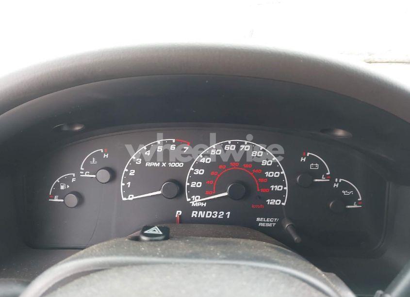 Photo 7 of 2002 Ford Explorer XLT (VIN 1FMZU63E42UB51372)